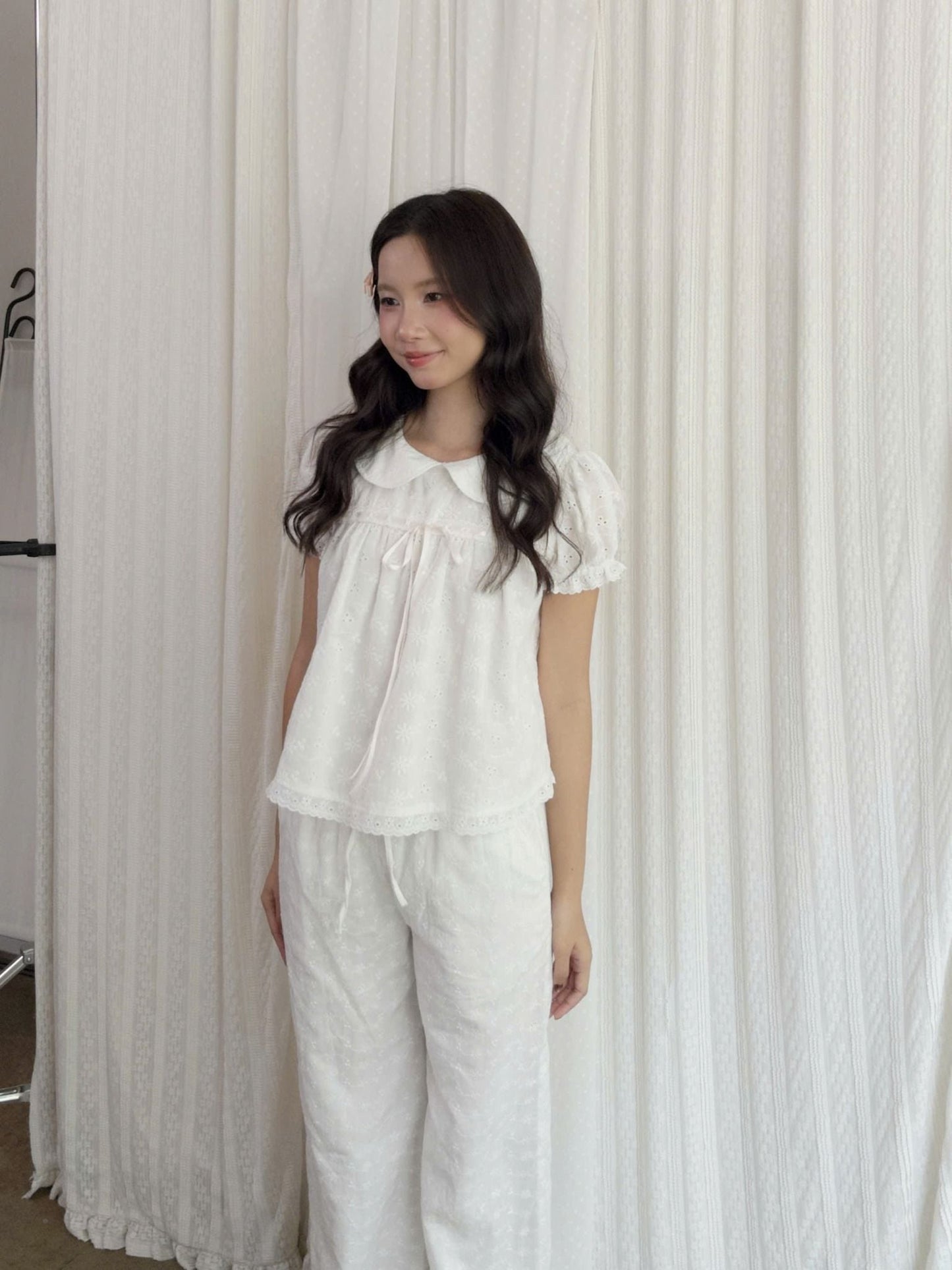 Gyuri Top