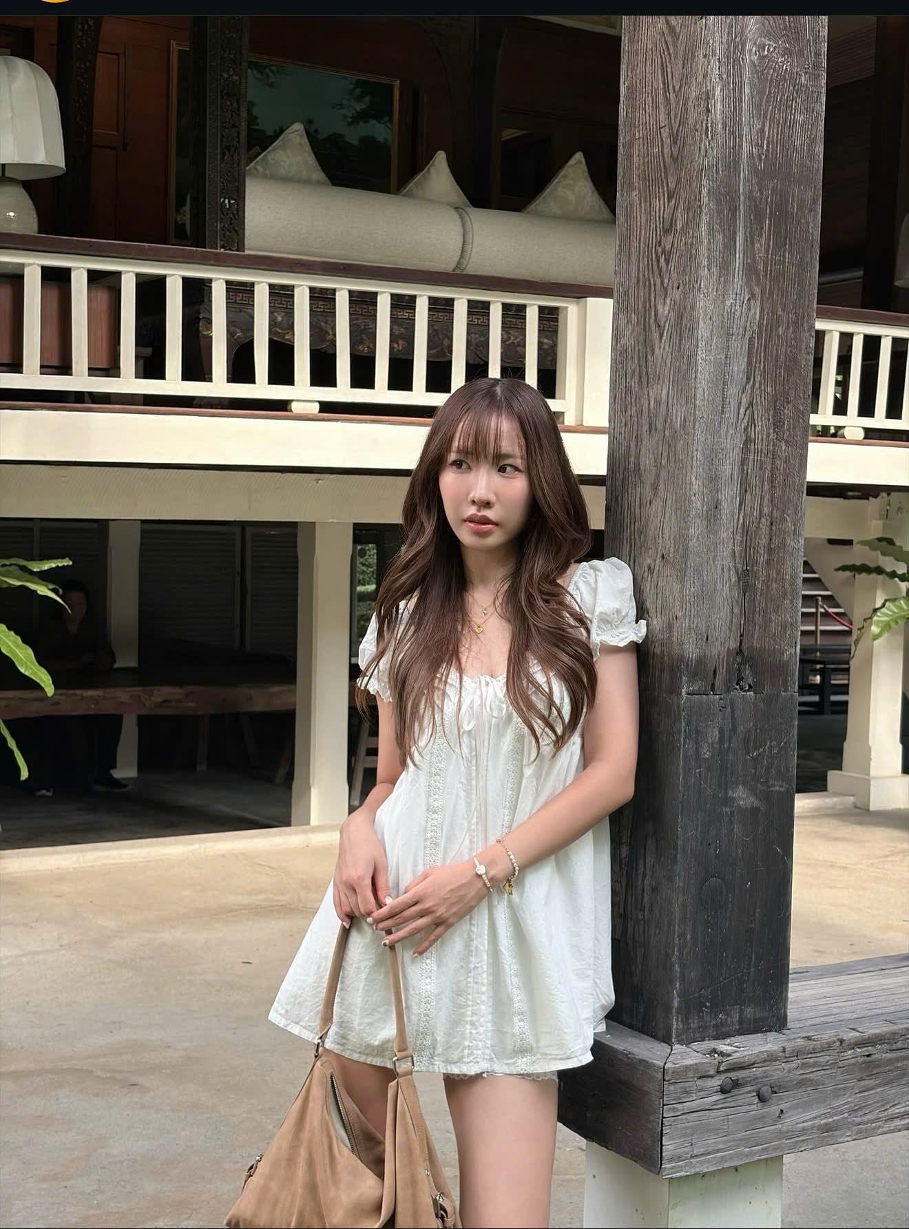 Esme's white dress